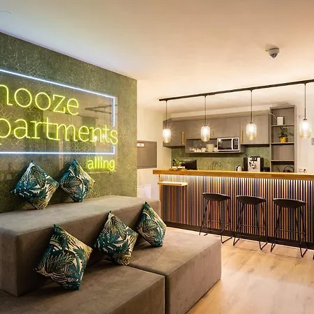 Snooze Hotel 3*